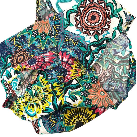 Hurley Romper Vibrant Floral with Crochet Details Size Small Youth - Picture 6 of 9